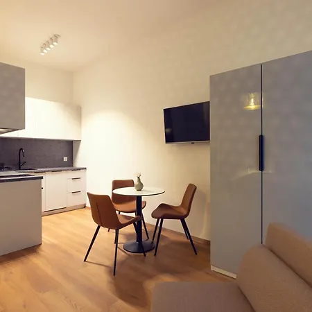 Leonart Living 11 * Γκρατς